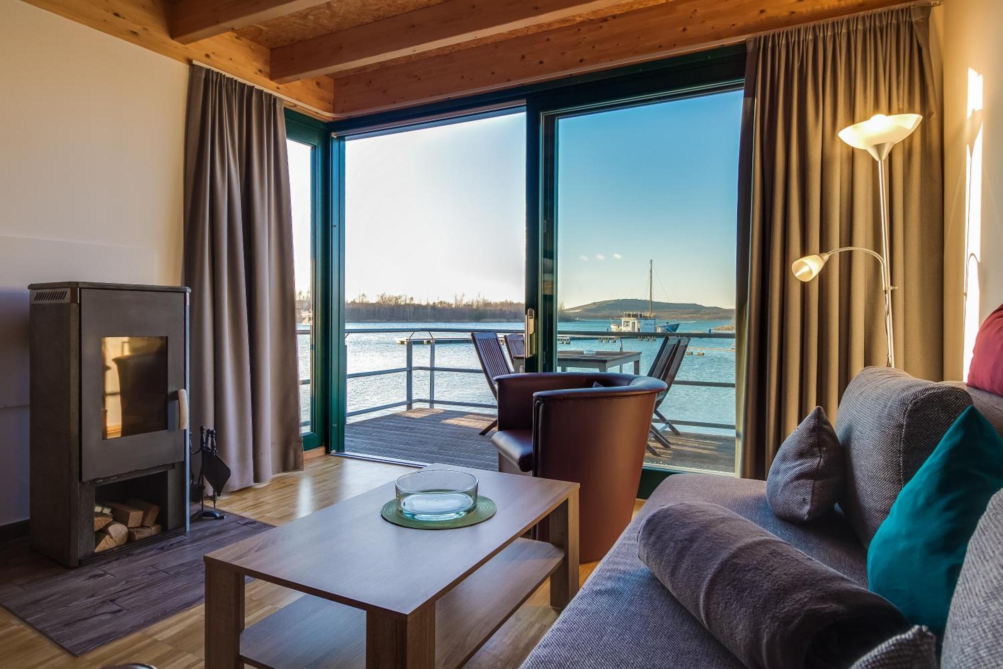 Lagovida Das Ferienresort Am Stoermthaler See Grosspösna Esterno foto