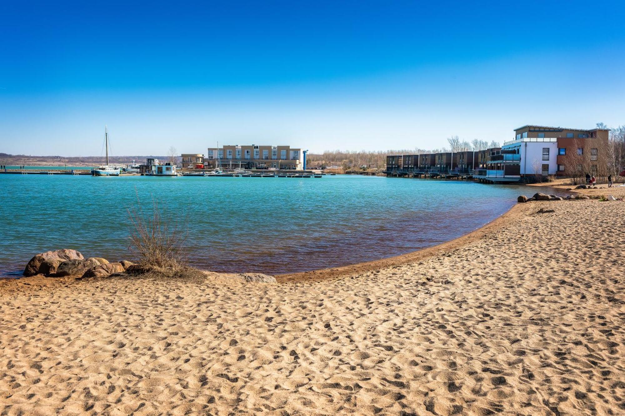 Lagovida Das Ferienresort Am Stoermthaler See Grosspösna Esterno foto